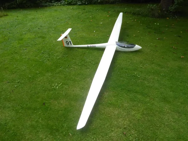 ASW 27 (Spw. 4,5m)